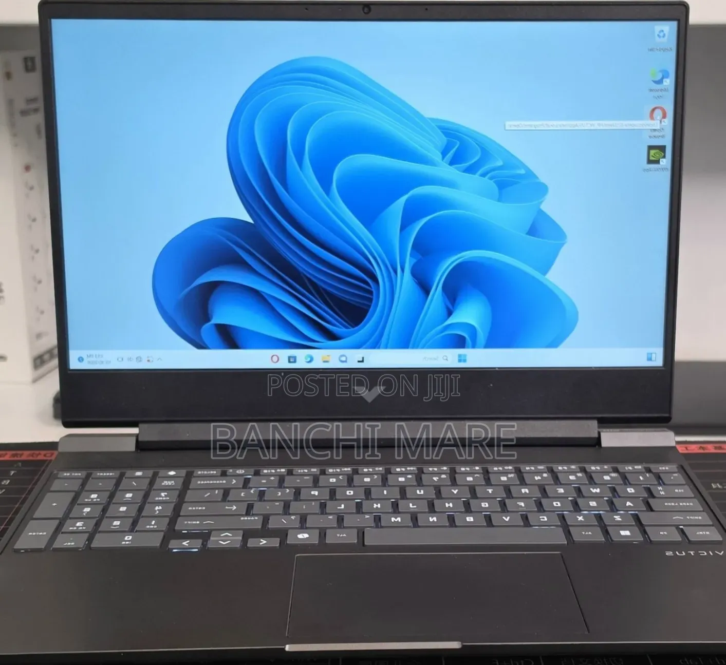 New Laptop HP Victus 15 16GB AMD Ryzen 7 SSD 512GB