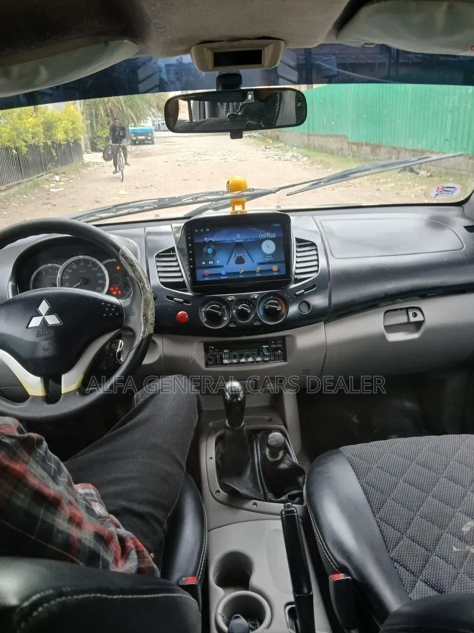 Mitsubishi L200 2013