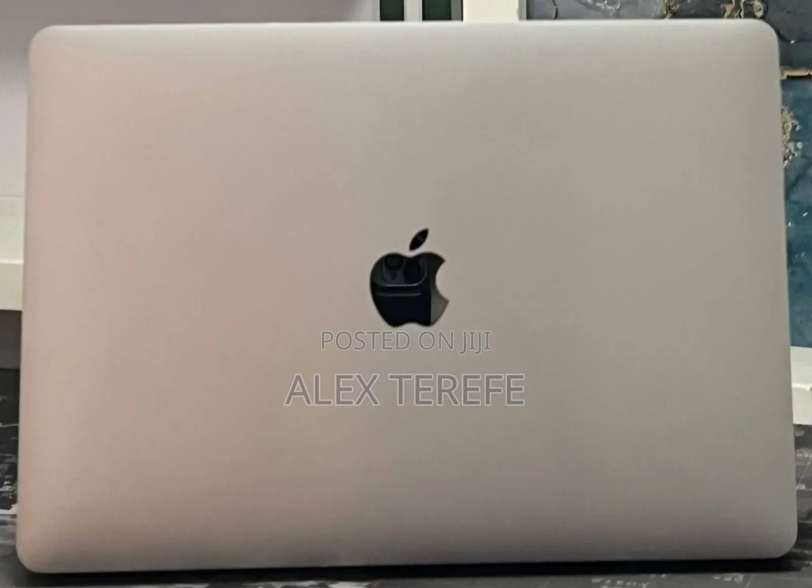 New Laptop Apple MacBook Pro 2021 M1 8GB Apple M1 SSD 512GB