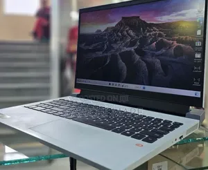 New Laptop Dell G15 5515 16GB AMD Ryzen 7 SSD 512GB