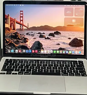 New Laptop Apple MacBook Pro 2022 M2 16GB Apple M2 SSD 256GB