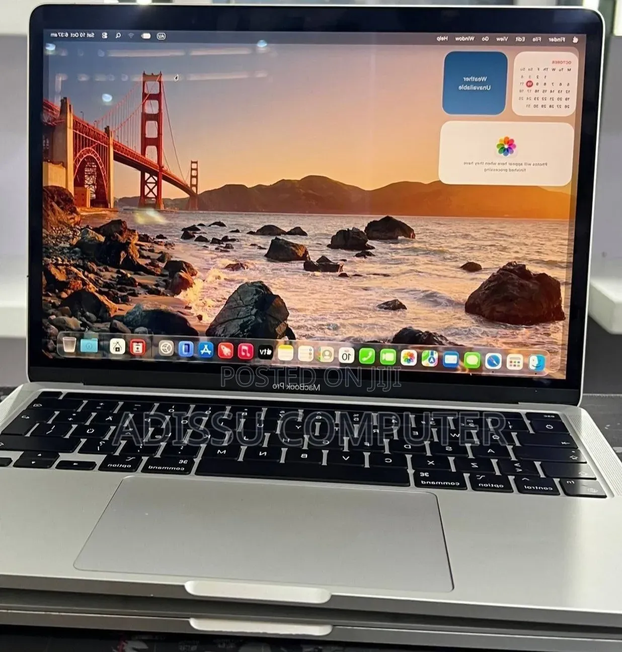 New Laptop Apple MacBook Pro 2022 M2 16GB Apple M2 SSD 256GB