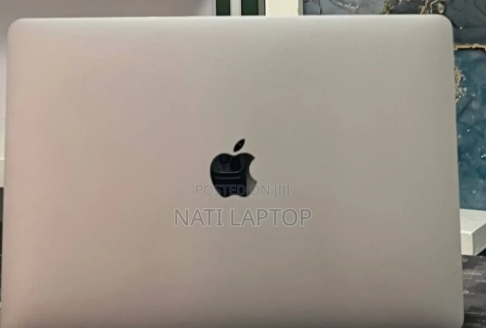 New Laptop Apple MacBook Pro 2020 M1 8GB Apple M1 Pro SSD 512GB