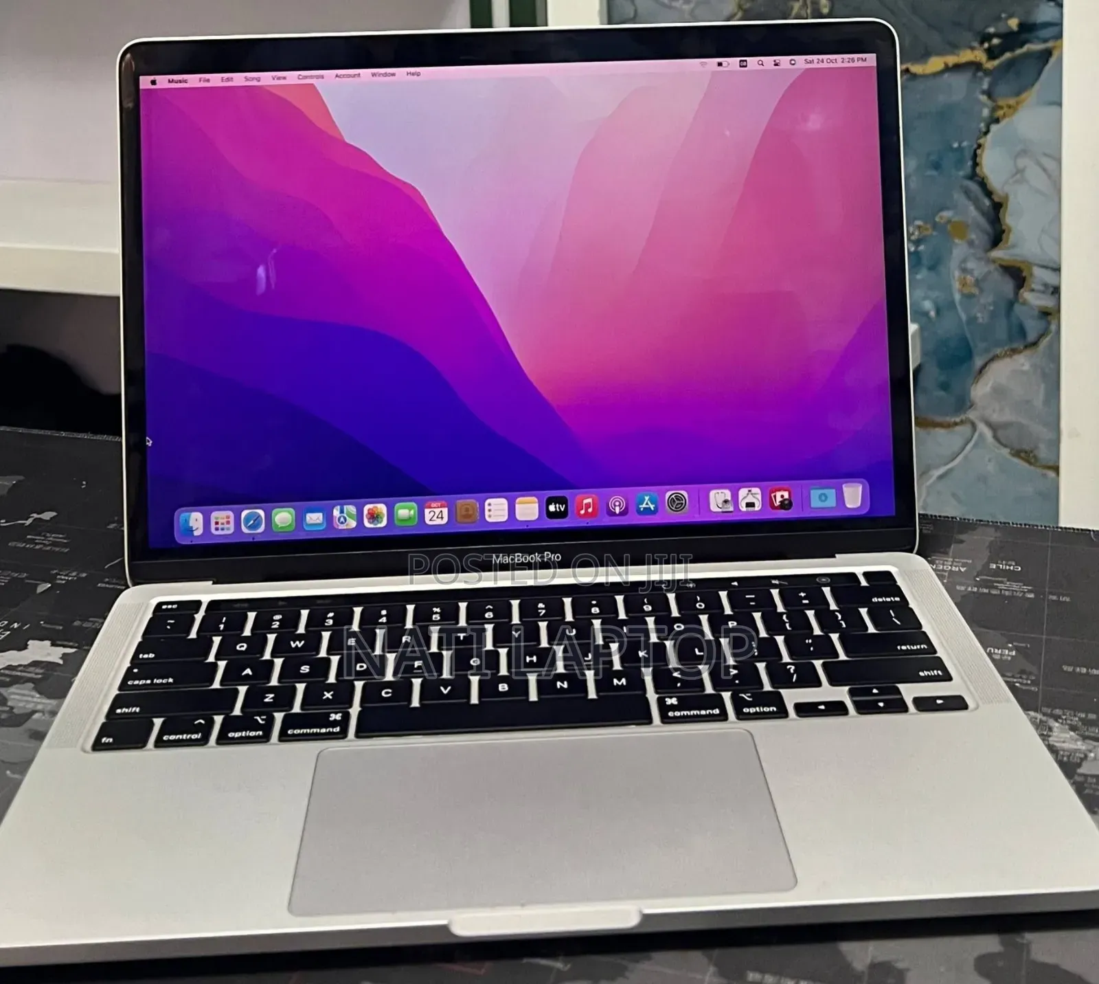 New Laptop Apple MacBook Pro 2020 M1 32GB Intel Core i7 SSD 1T
