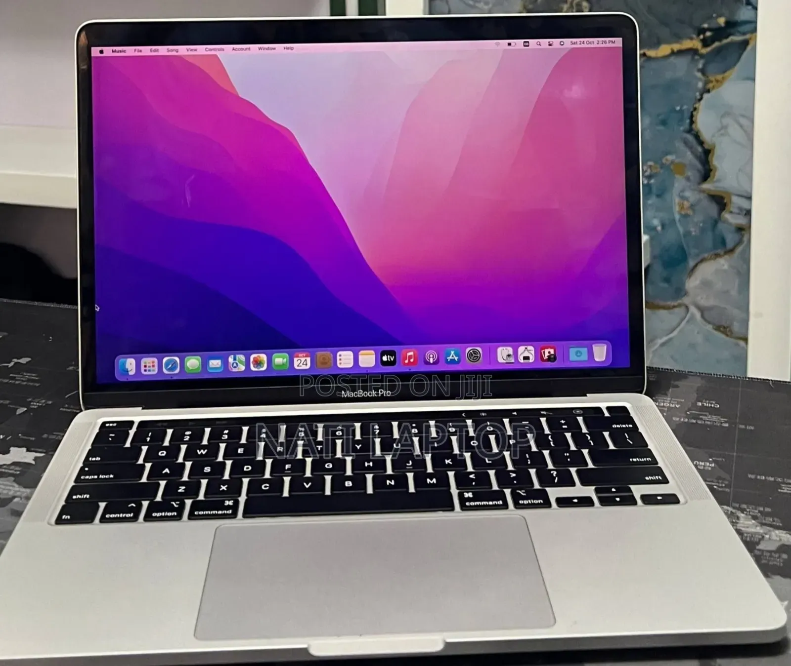 New Laptop Apple MacBook Pro 2020 M1 32GB Intel Core i7 SSD 1T