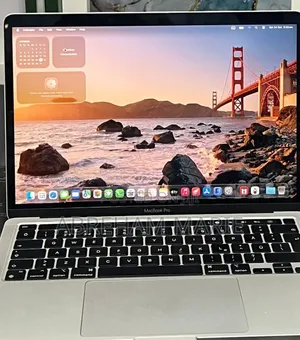 New Laptop Apple MacBook Pro 2022 M2 16GB Intel Core M2 SSD 256GB