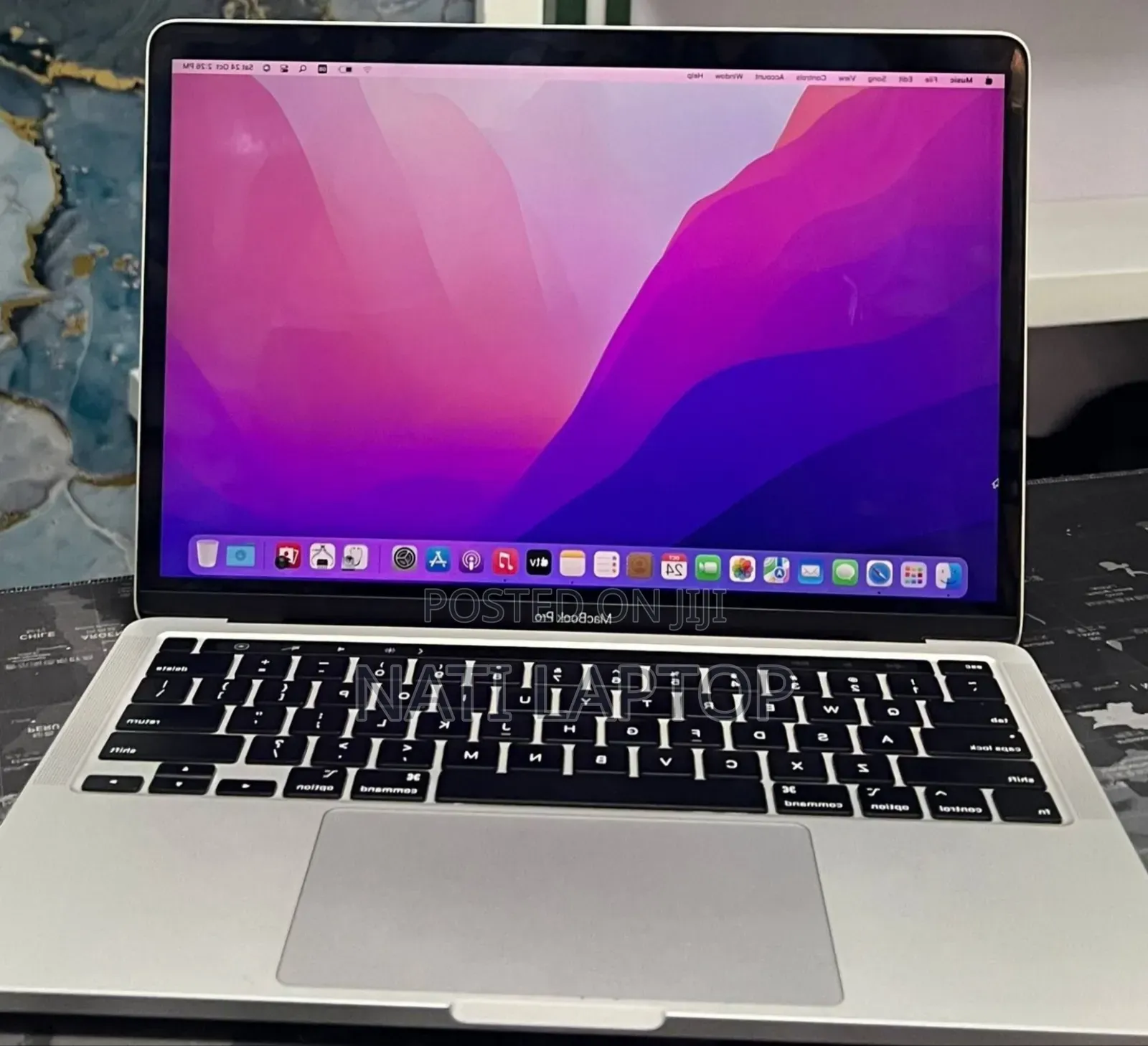 New Laptop Apple MacBook Pro 2020 M1 32GB Intel Core i7 SSD 1T
