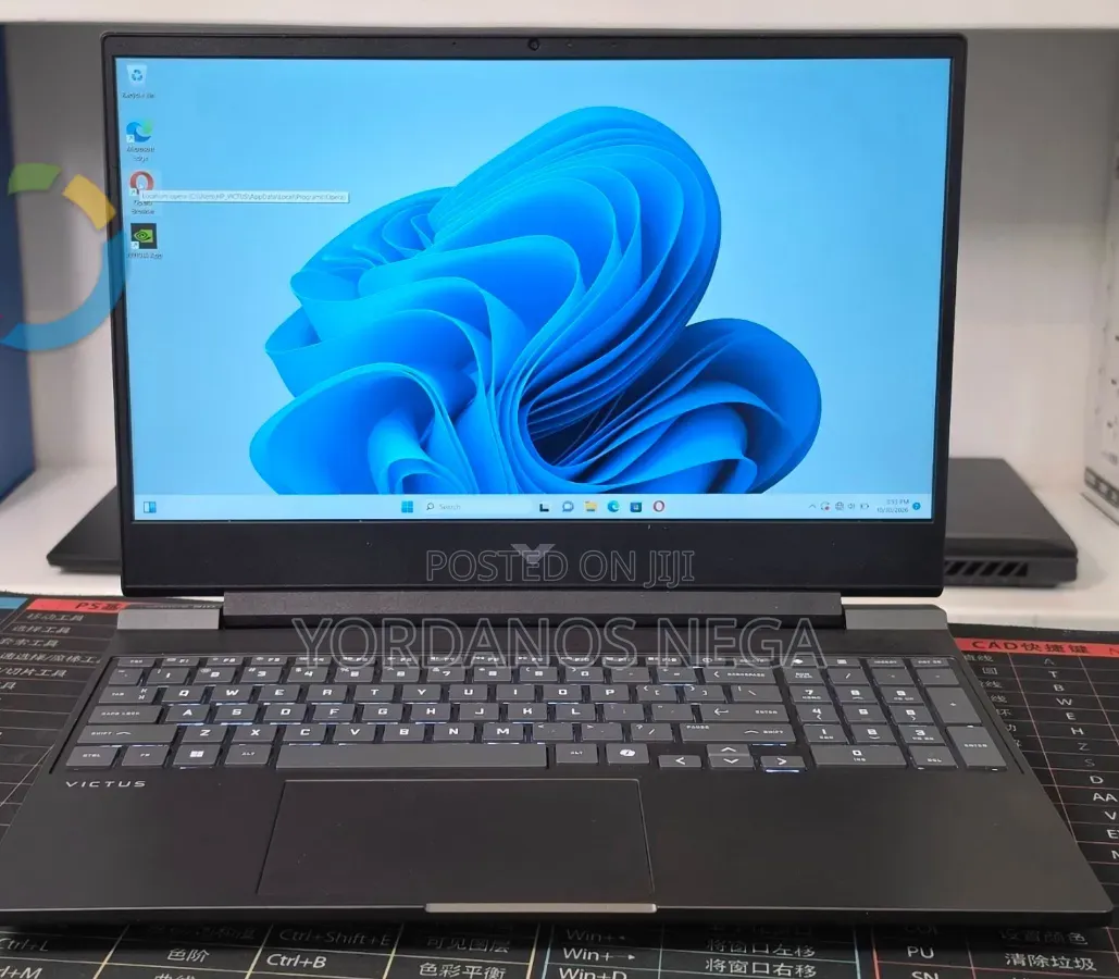 New Laptop HP Victus 15 16GB AMD Ryzen 7 SSD 512GB