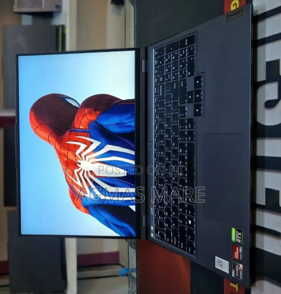New Laptop Lenovo 16GB AMD Ryzen 7 SSD 512GB