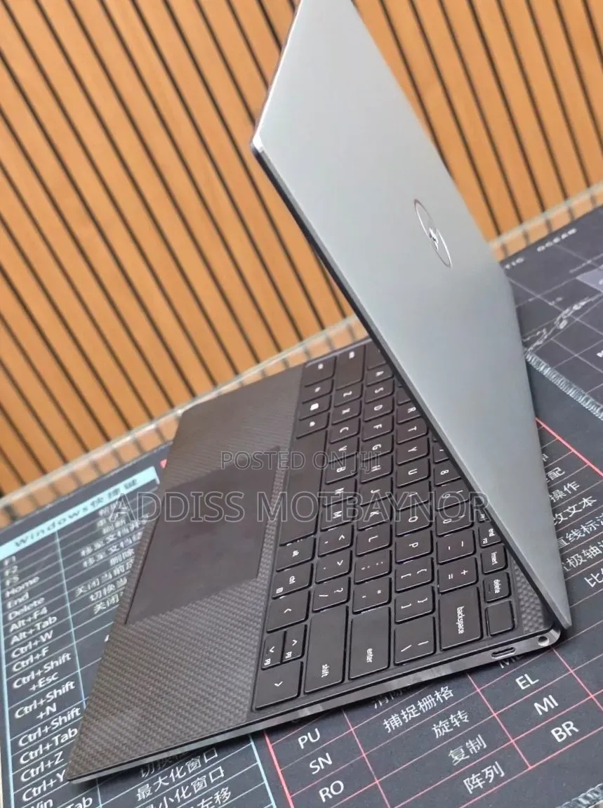 New Laptop Dell XPS 15 16GB Intel Core i7 SSD 512GB
