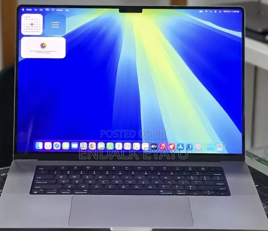New Laptop Apple MacBook Pro 2021 M1 Max 64GB Apple M1 Max SSD 1T