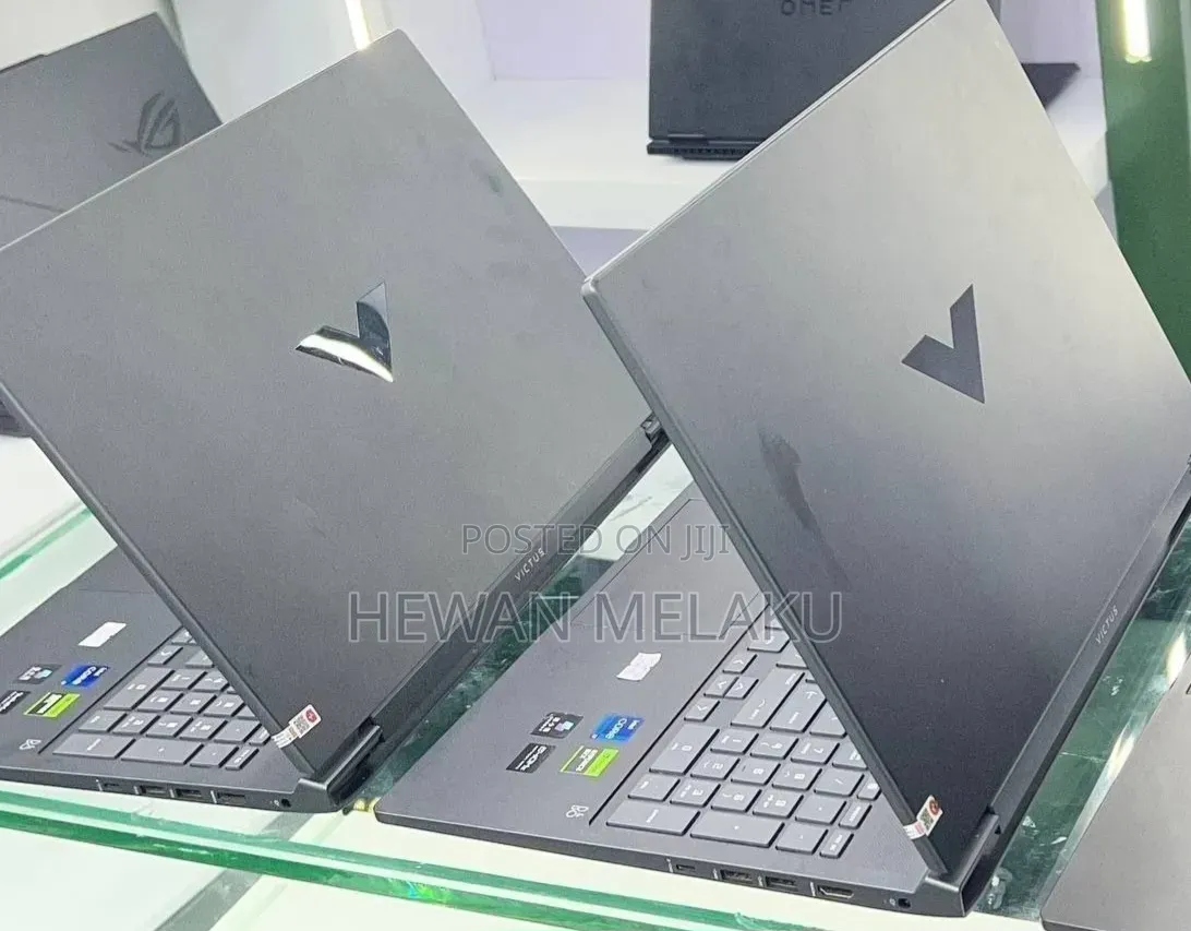 New Laptop HP Victus 16 16GB Intel Core i7 SSD 1T