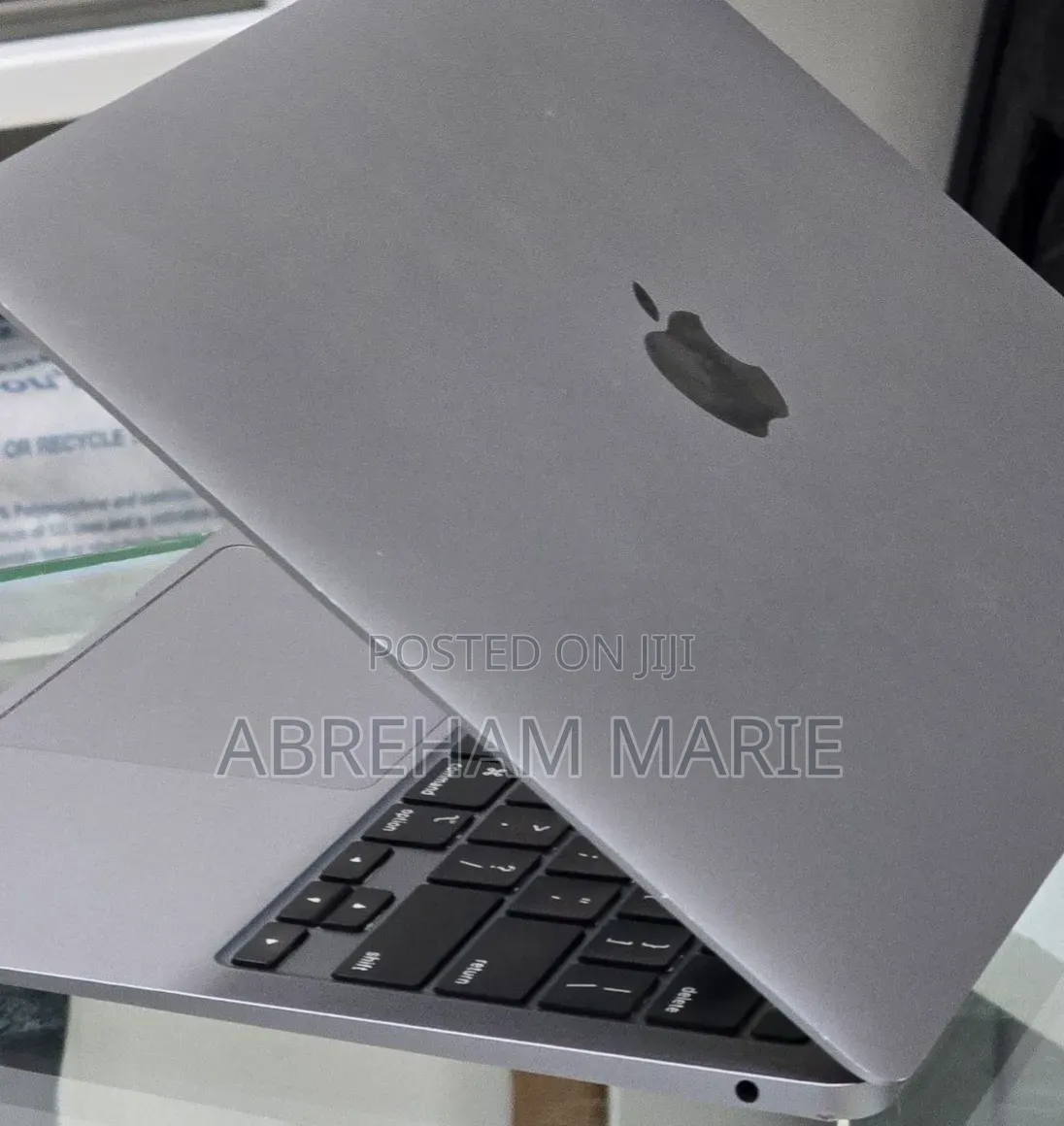 New Laptop Apple MacBook Air 2020 M1 16GB Apple M1 SSD 1T