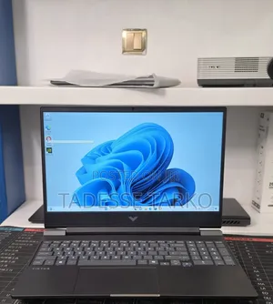 New Laptop HP Victus 15 16GB AMD Ryzen 7 SSD 512GB