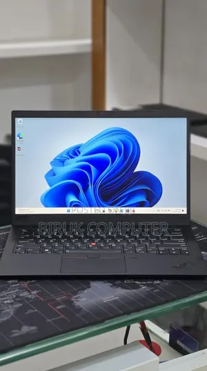 New Laptop Lenovo ThinkPad X1 Carbon 16GB Intel Core i7 SSD 512GB