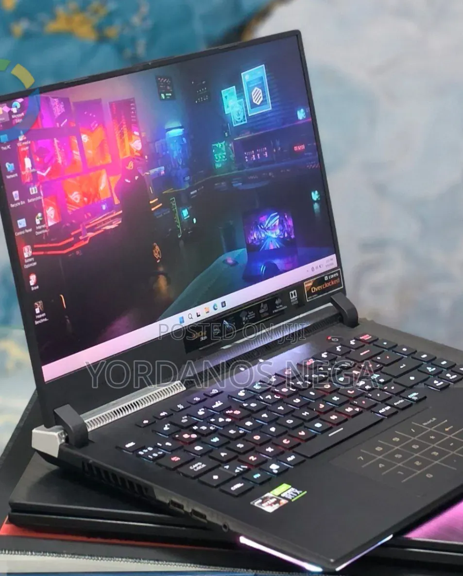 New Laptop Asus ROG Strix G15 32GB AMD Ryzen 9 SSD 512GB