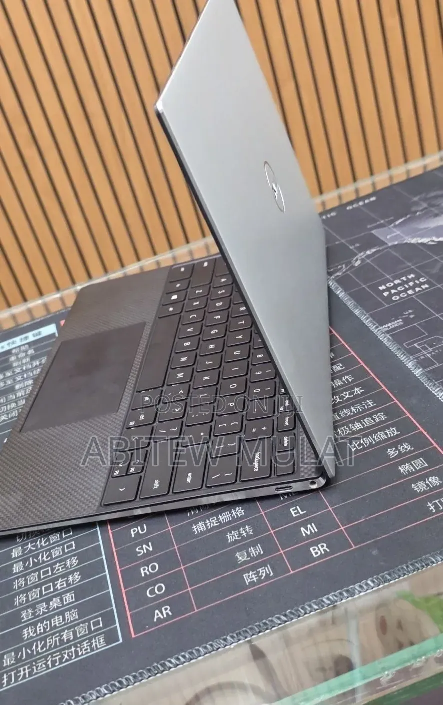 New Laptop Dell XPS 13 16GB Intel Core i7 SSD 512GB