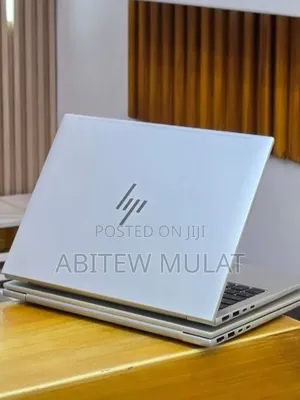New Laptop HP EliteBook 830 G9 16GB Intel Core i5 SSD 512GB