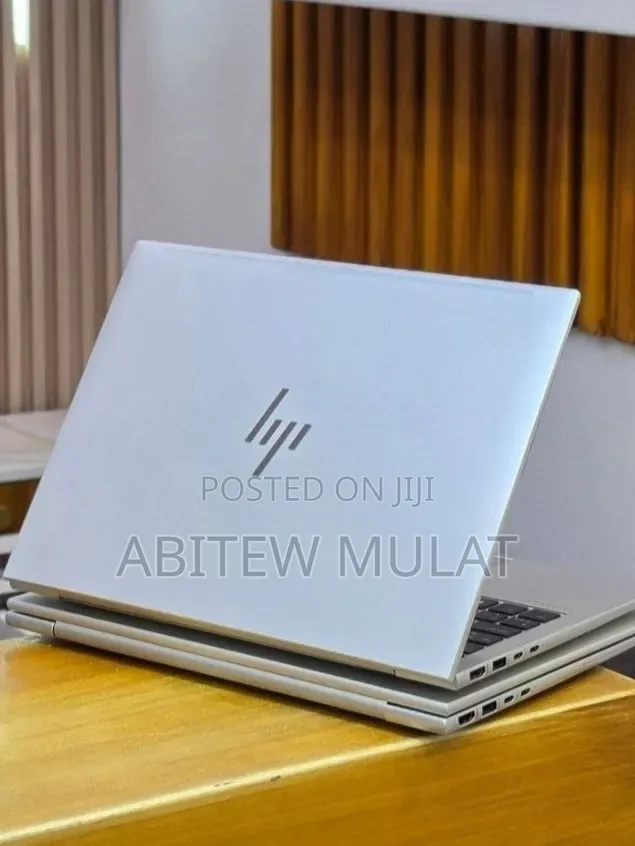 New Laptop HP EliteBook 830 G9 16GB Intel Core i5 SSD 512GB