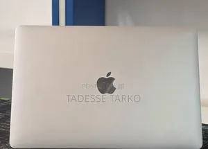 New Laptop Apple MacBook Pro 2020 8GB Intel Core i7 SSD 512GB
