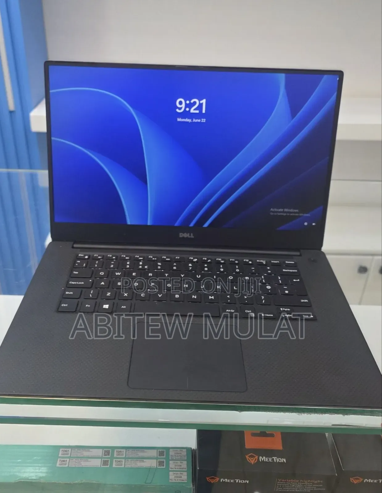 New Laptop Dell Precision 5540 16GB Intel Core i7 SSD 512GB