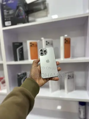 Apple iPhone 15 Pro Max 256 GB