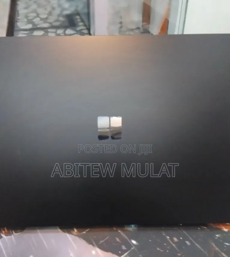 New Laptop Microsoft Surface Laptop 5 16GB Intel Core i7 SSD 256GB
