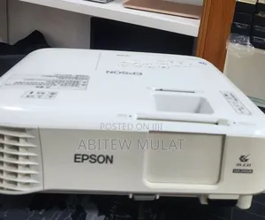 Brand New EPSON Projector CB - X49