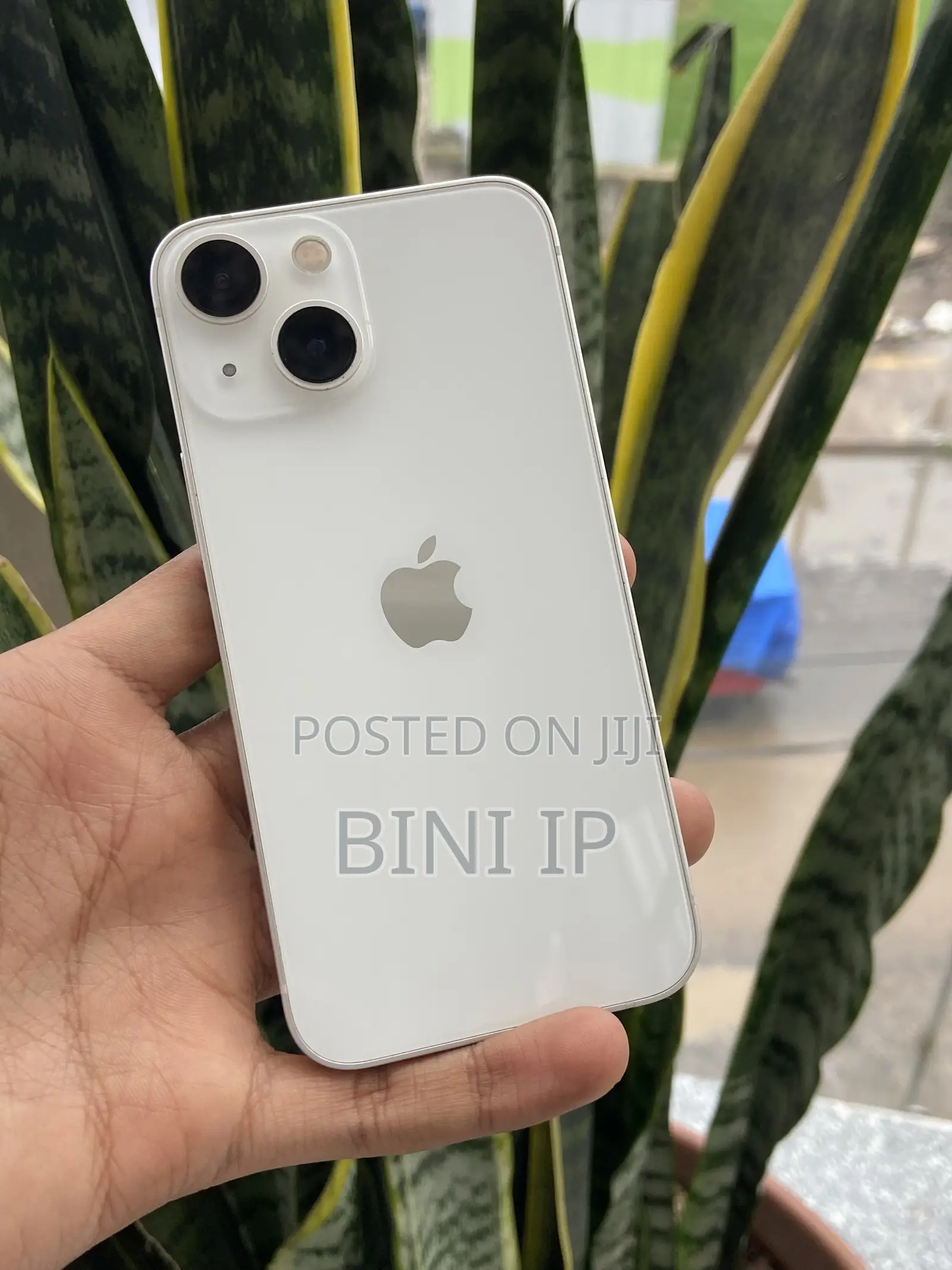 New Apple iPhone 13 128 GB White
