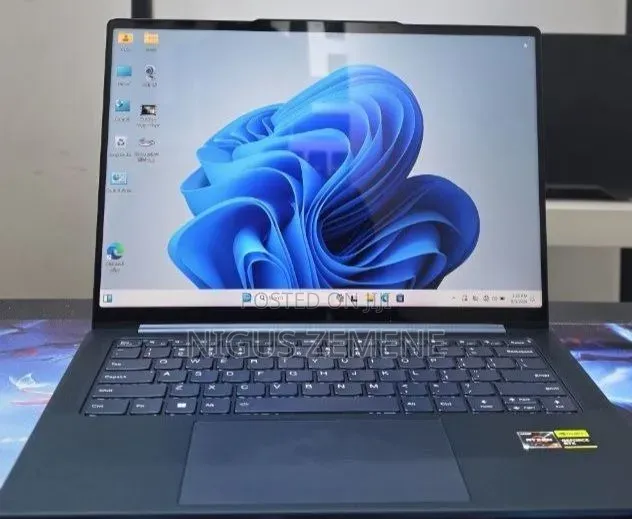 New Laptop Lenovo ThinkPad Yoga 16GB AMD Ryzen 7 SSD 512GB