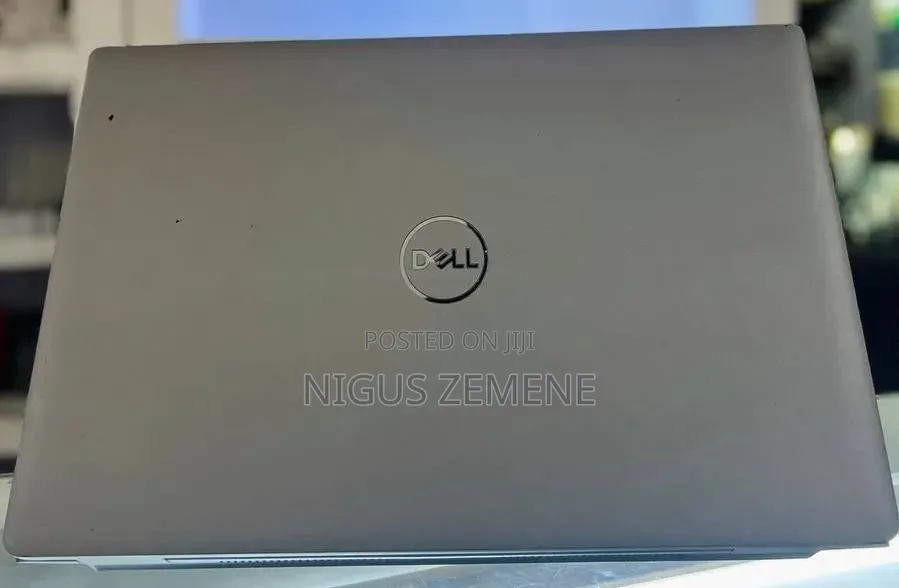 New Laptop Dell Latitude 11 5175 16GB Intel Core i7 SSD 512GB
