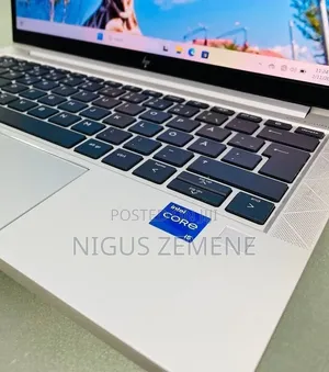 New Laptop HP EliteBook 830 G8 16GB Intel Core i5 SSD 512GB
