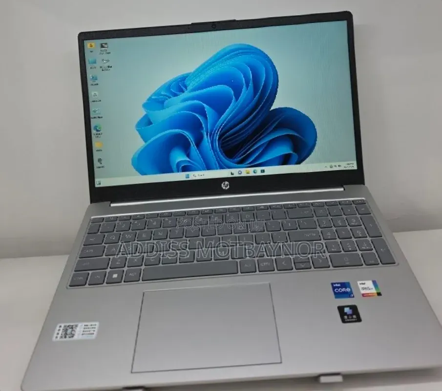 New Laptop HP Stream Notebook 16GB Intel Core i7 SSD 512GB
