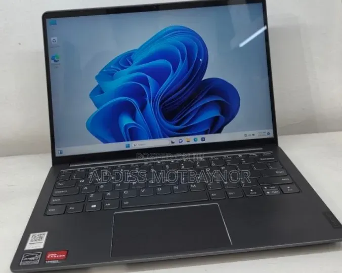 New Laptop Lenovo ThinkPad Yoga 16GB AMD Ryzen 7 SSD 512GB