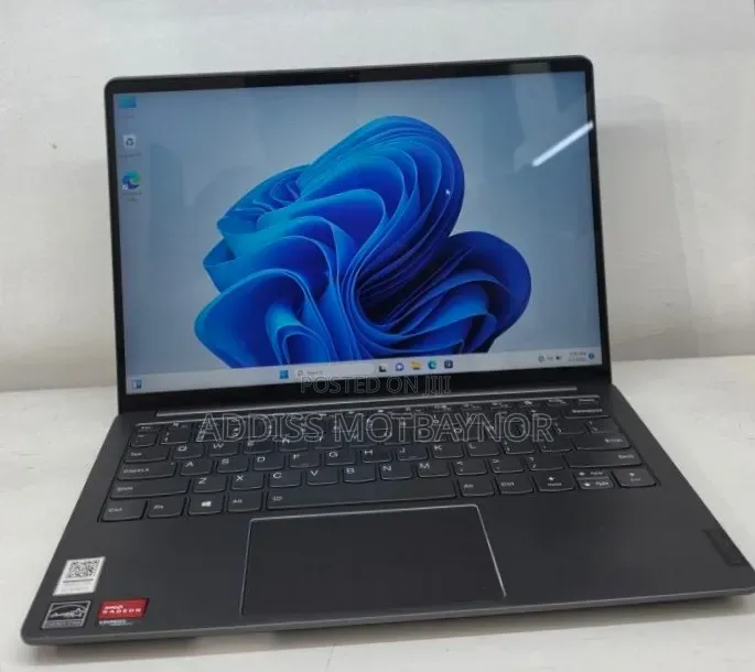 New Laptop Lenovo ThinkPad Yoga 16GB AMD Ryzen 7 SSD 512GB