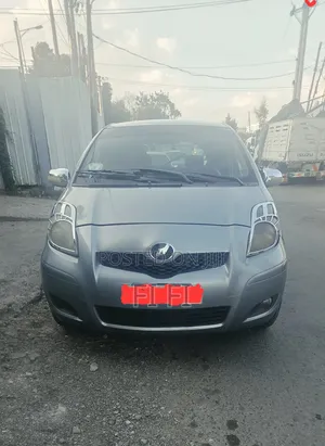 Toyota Yaris 1.0 VVT-i 2008 Gray