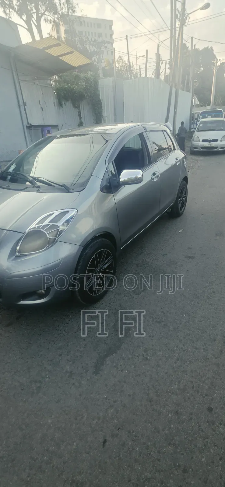 Toyota Yaris 1.0 VVT-i 2008 Gray