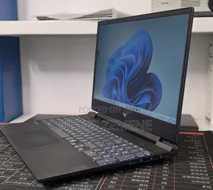 New Laptop HP Victus 16 16GB AMD Ryzen 7 SSD 512GB