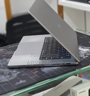 New Laptop Apple MacBook Pro 2021 M1 Max 64GB Apple M1 Max SSD 1T