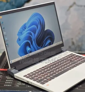 New Laptop Dell G15 5510 16GB AMD Ryzen 7 SSD 512GB