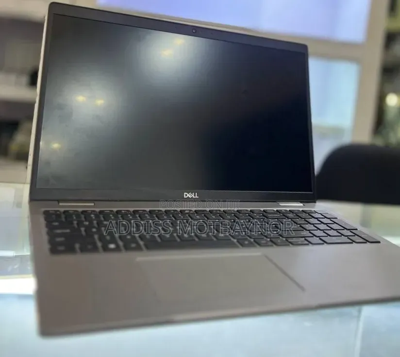 New Laptop Dell Latitude 5310 16GB Intel Core i7 SSD 512GB