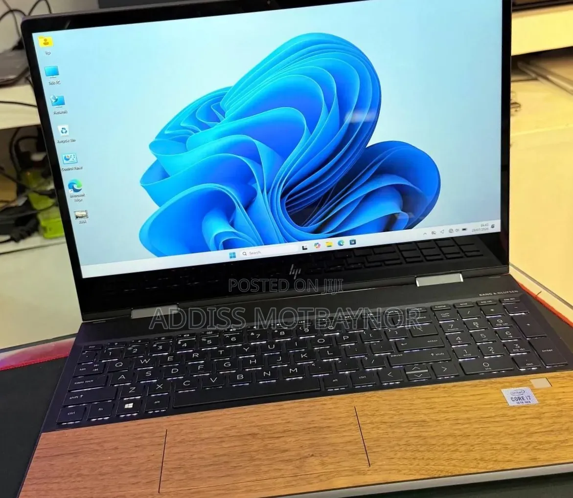New Laptop HP Envy x360 16GB Intel Core i5 SSD 512GB