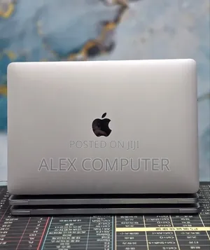 New Laptop Apple MacBook Pro 2020 M1 8GB Apple M1 SSD 512GB