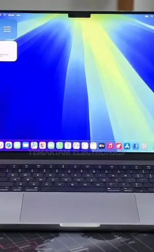 New Laptop Apple MacBook Pro 2021 M1 Max 64GB Apple M1 Max SSD 1T