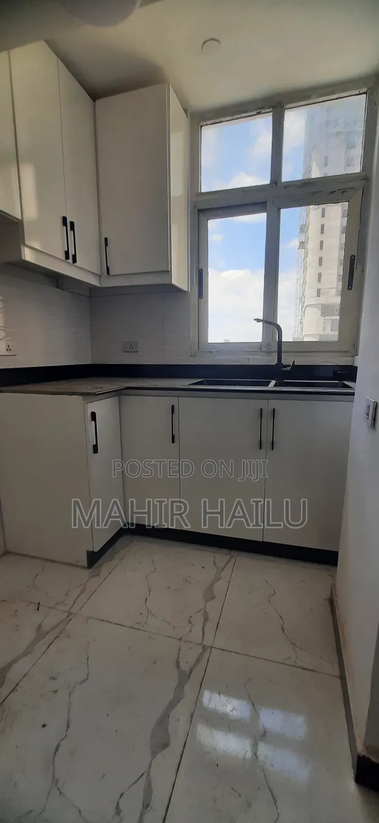 2bdrm Condo in 40/60, Bole for rent