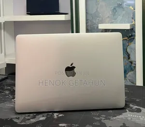 New Laptop Apple MacBook Pro 2020 32GB Intel Core i7 SSD 1T
