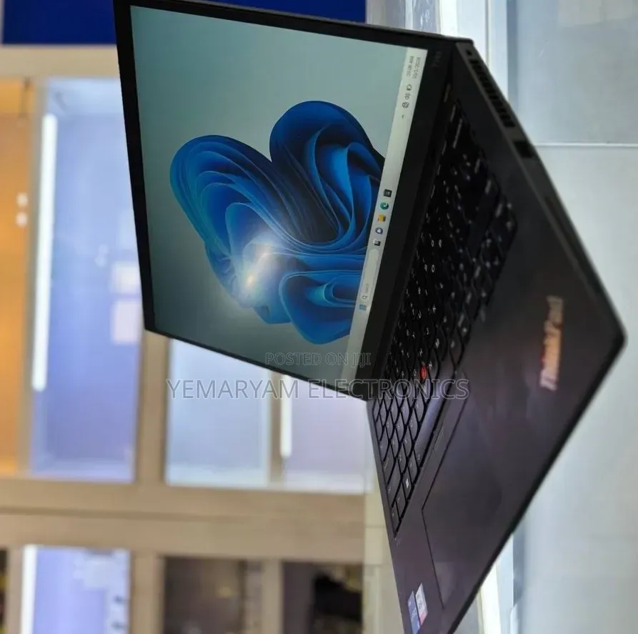 New Laptop Lenovo ThinkPad T14s Gen 1 16GB Intel Core i7 SSD 512GB