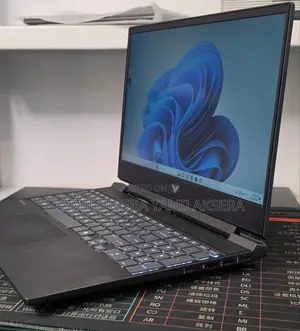 New Laptop HP Victus 15 16GB AMD Ryzen 7 SSD 512GB