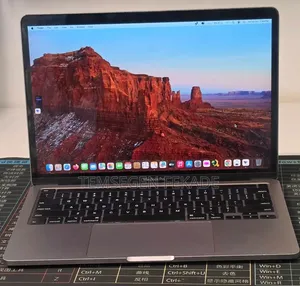 New Laptop Apple MacBook Pro 2020 8GB Intel Core i7 SSD 256GB