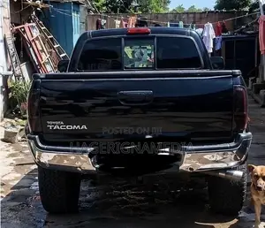 Toyota Tacoma 2011 Black
